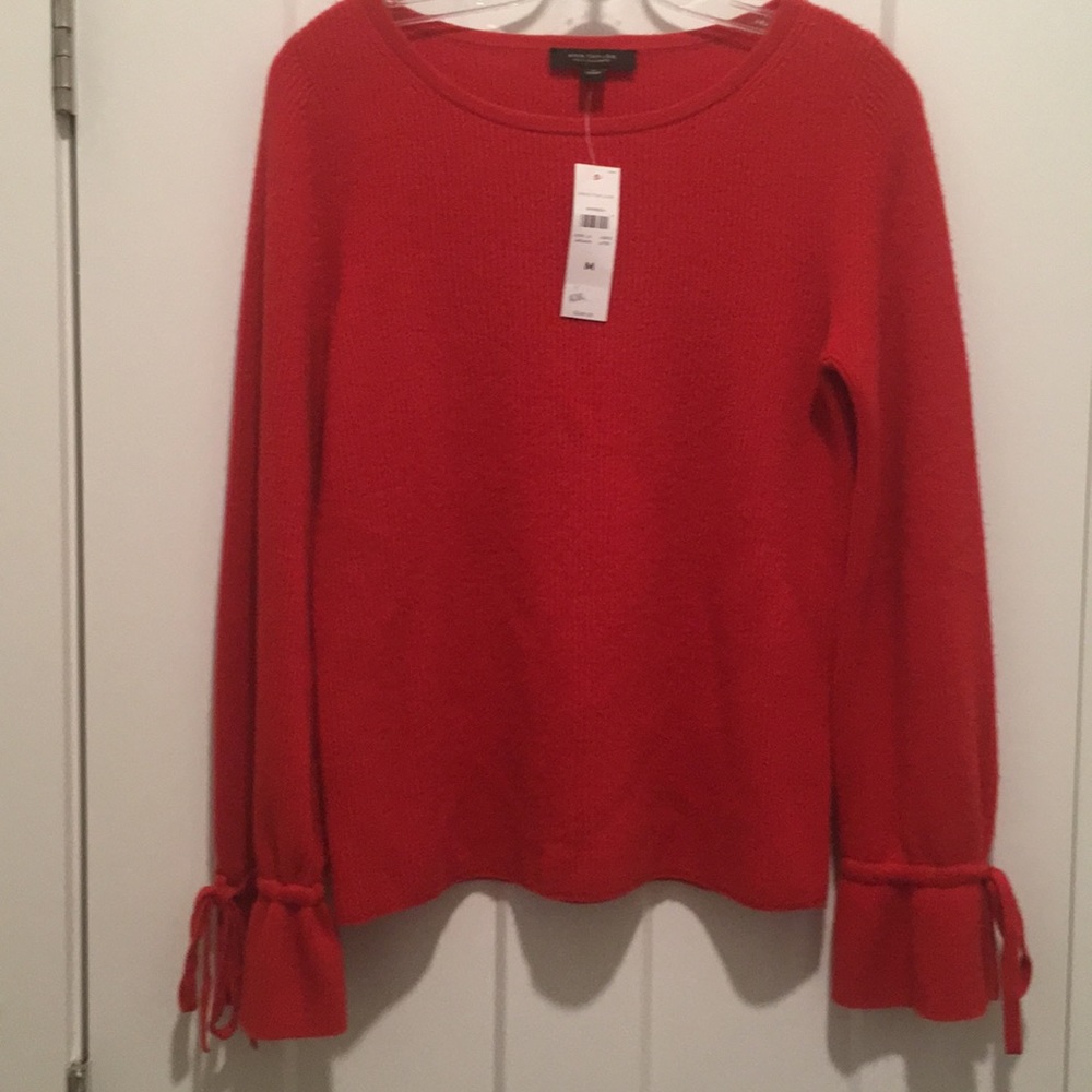Beautiful Cashmere Sweater, size-M, Red, Tie on Sleeve - Picture 1 of 6